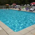 Camping Sur Pilotis Avec Terrasse - 5 Personnes - Api-1-52-505