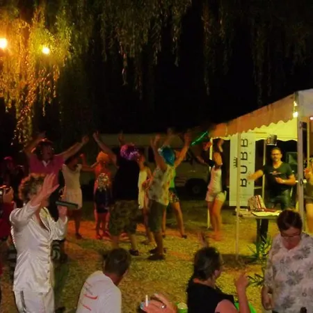 캠프장 Sur Pilotis Avec Terrasse - 5 Personnes - Api-1-52-505 *