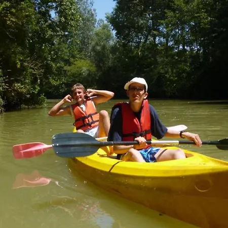 Sur Pilotis Avec Terrasse - 5 Personnes - Api-1-52-505 Moncrabeau