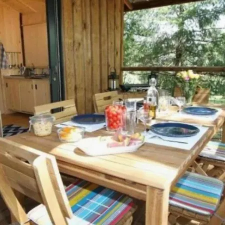 Sur Pilotis Avec Terrasse - 5 Personnes - Api-1-52-505 *