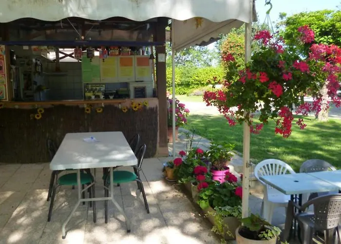 Sur Pilotis Avec Terrasse - 5 Personnes - Api-1-52-505 *